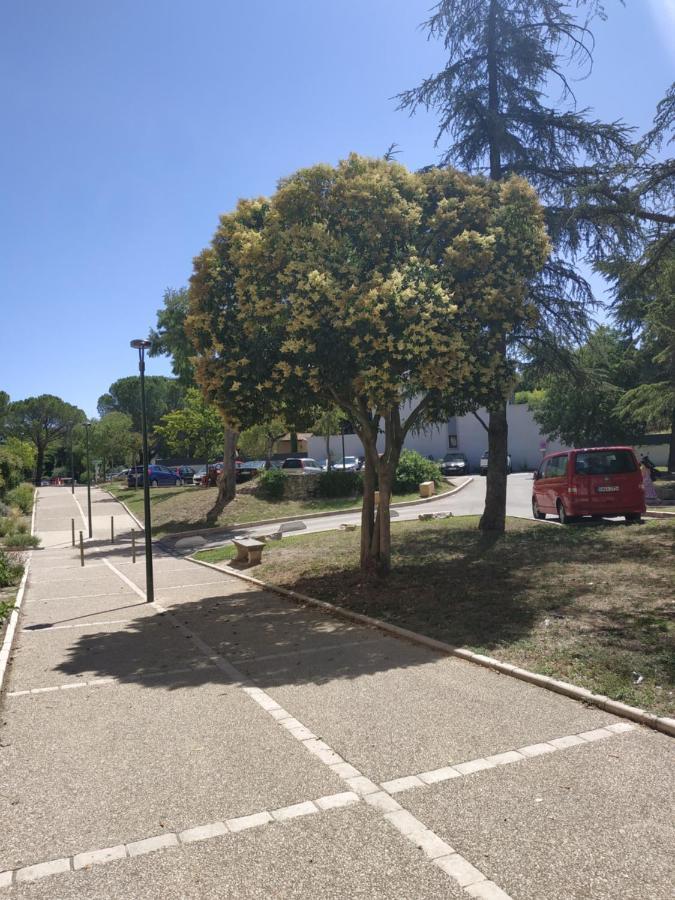 Sejour Evasion A Uzes Apartment Exterior foto